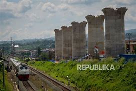 Naik Kereta Bandung Jakarta Berapa Jam